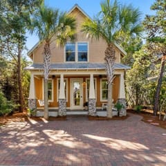 Sandy Palm Cottage