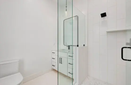 QmZG1AGegDPopRECkwI2bI2IeMpRkpKGlGOaKoZD.jpg