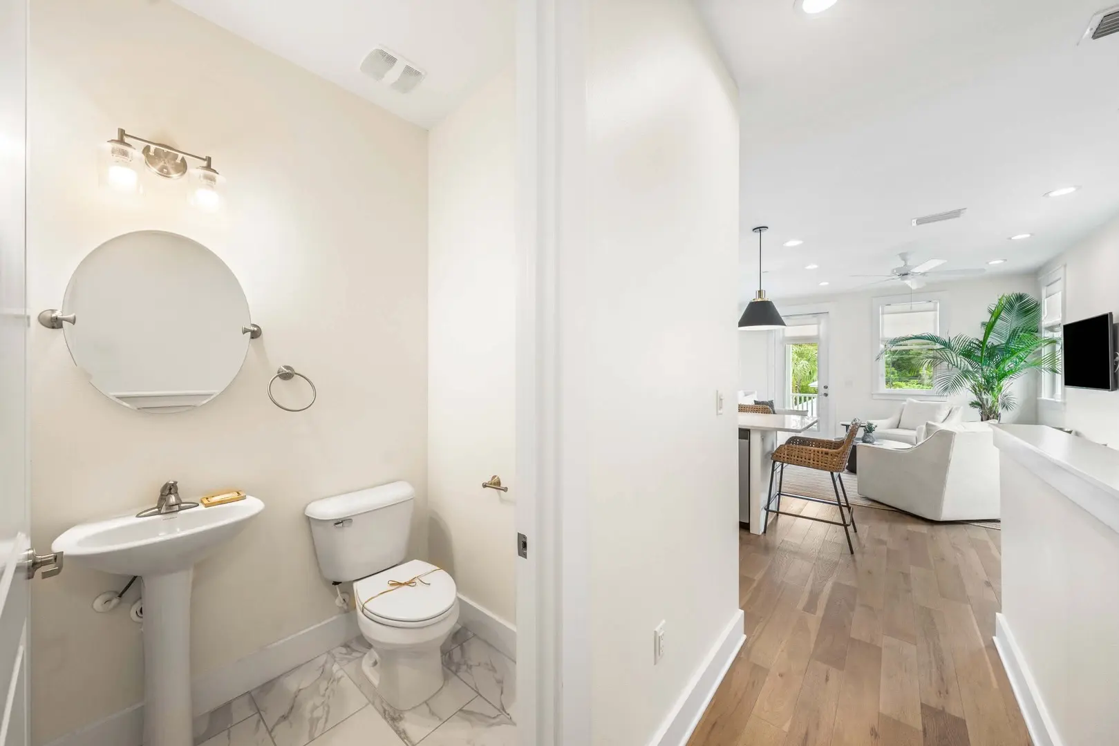 41aca08a 627b 4c10 bade d301d3da791a