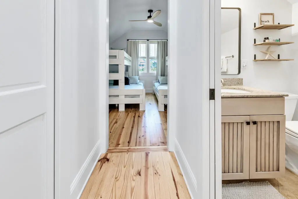 54 Nickajack S Santa Rosa large 042 050 1J0A4355 1500x1000 72dpi