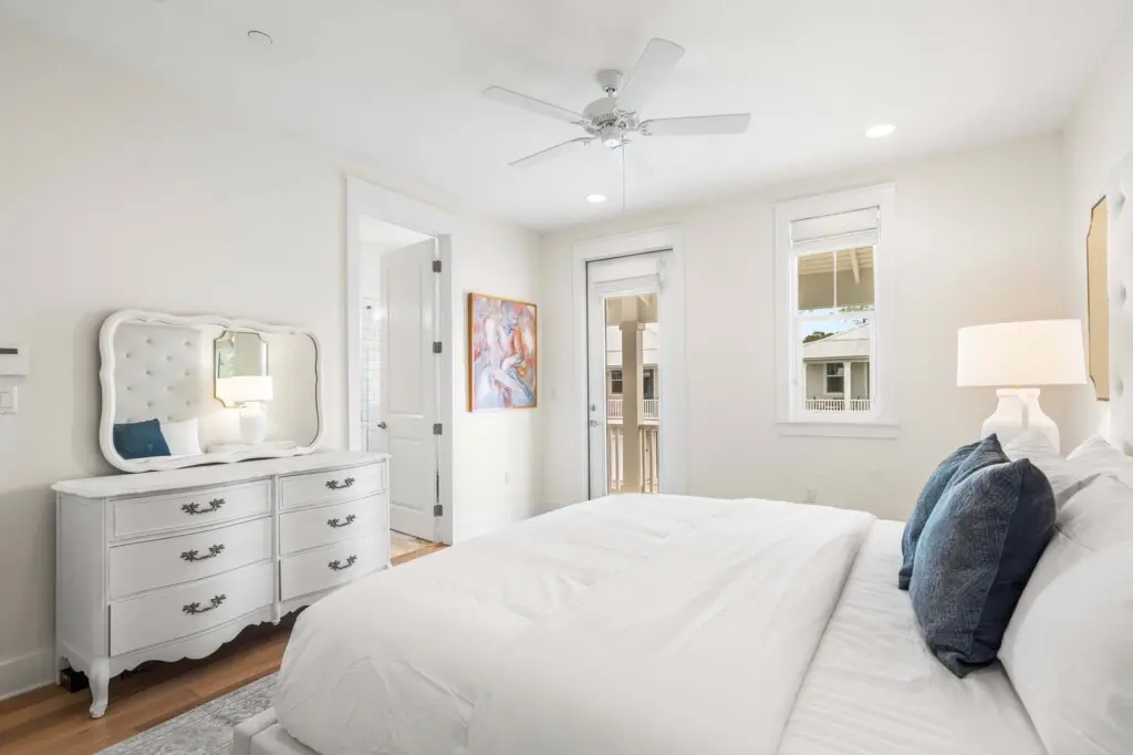 eaf5b2aa d264 42ad 81fd 647ce93abf25